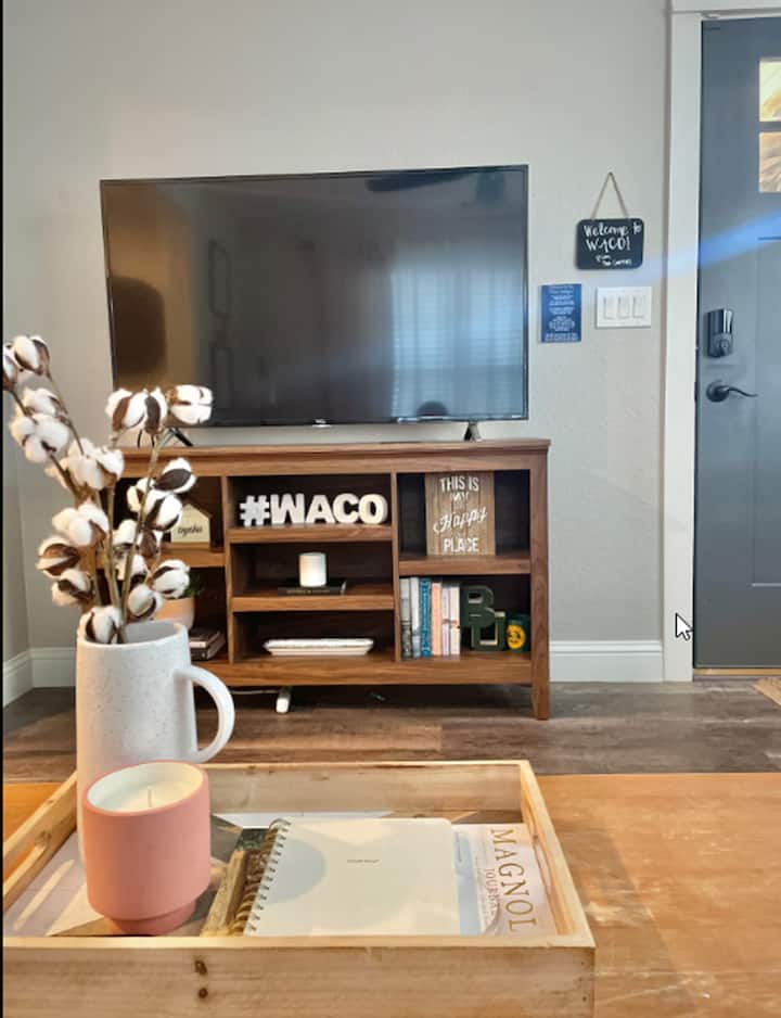 Ladyface Cottage: Near Magnolia - Waco, TX