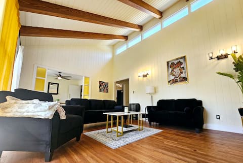 Top Airbnb: Cozy Cottage in East Point in East Point
