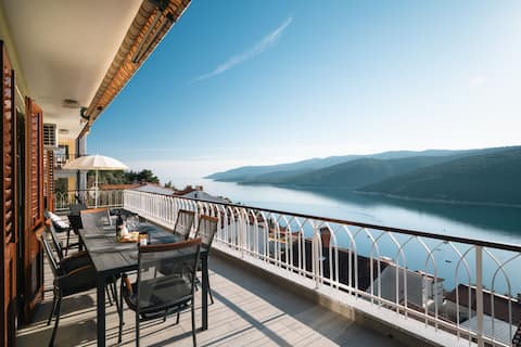 Blue Horizon Apartment – A Seaside Escape in Rabac