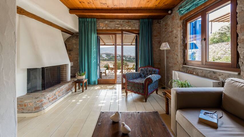 Blue Greens eco friendly luxury villa gallery image 5