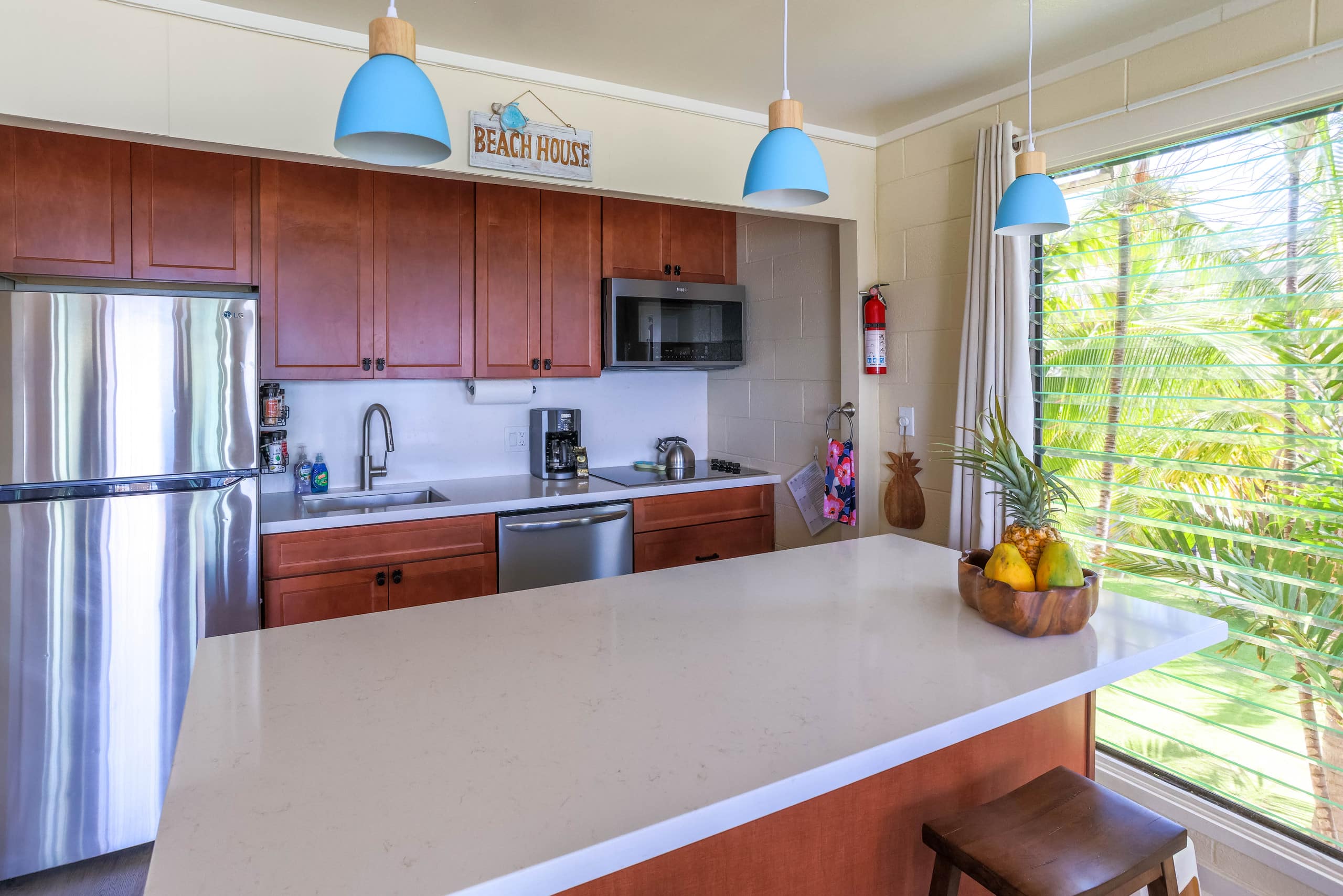 Condo in Lahaina · ★4.79 · 2 bedrooms · 3 beds · 1 bath - Image 6