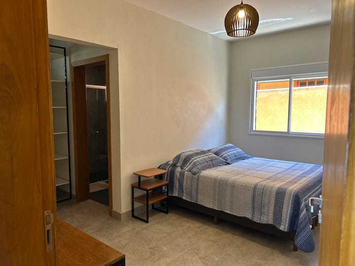 标准双人床，D33床垫