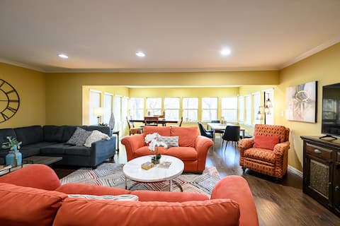 Top Airbnb: Cinema/Games | Firepit | Near Venues | Scenic View in Denton