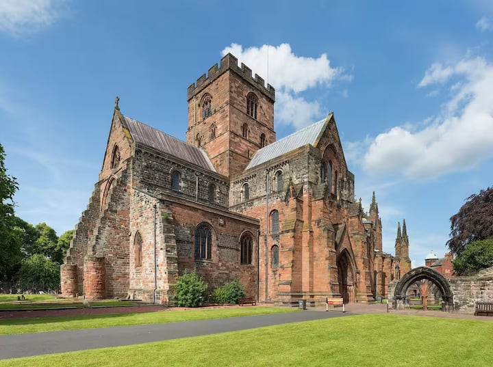 Lovely House Near City Center - Carlisle