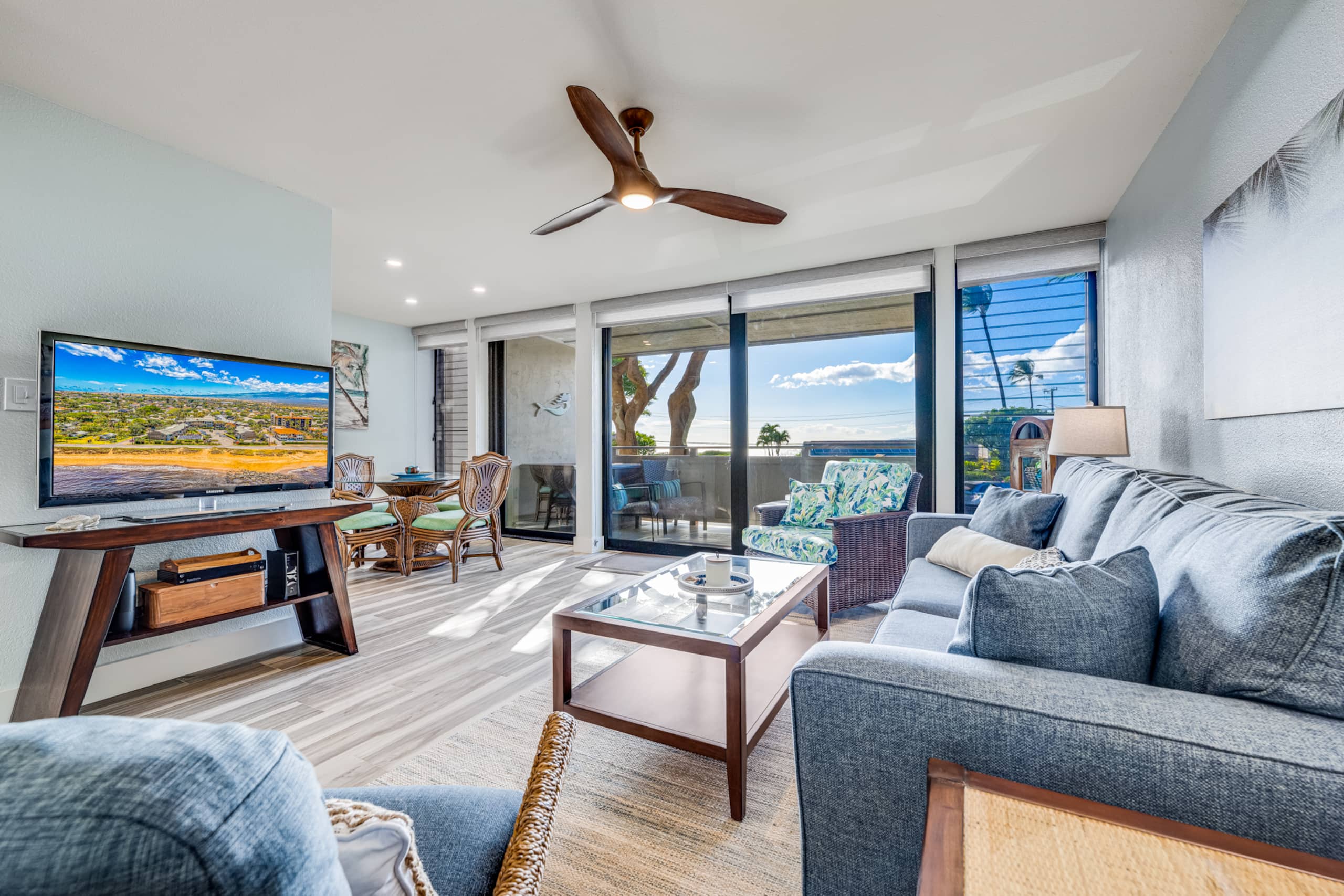 Modern Oceanview! AC, Beach, Pool, Hot Tub! - Image 3