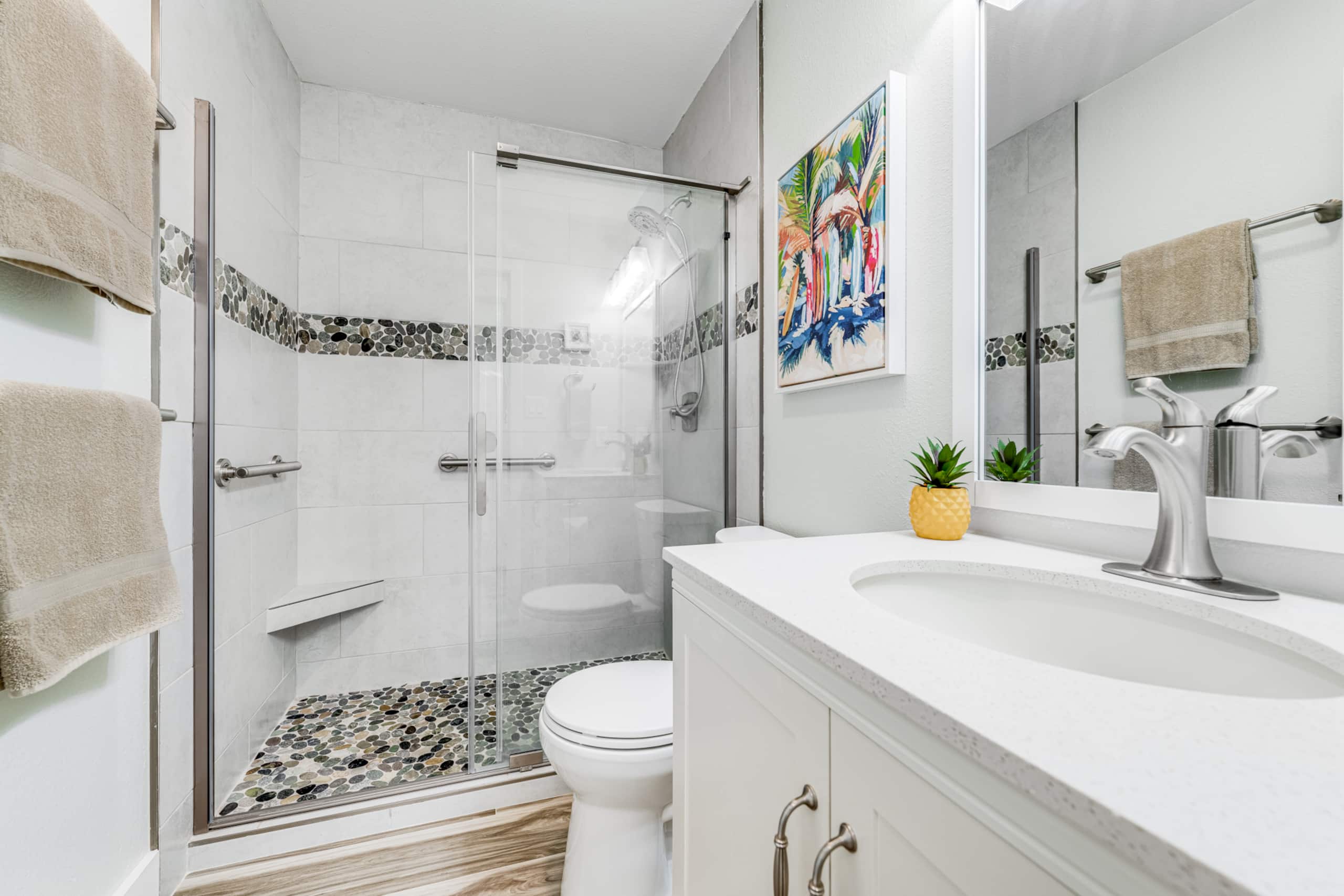 Modern Oceanview! AC, Beach, Pool, Hot Tub! - Image 24