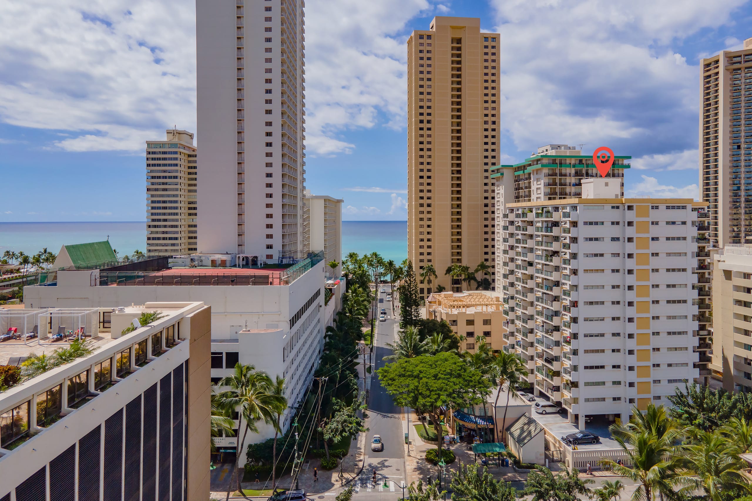 Walk to the Beach! Modern 3Bed, 2Bath AC, Parking - Image 34