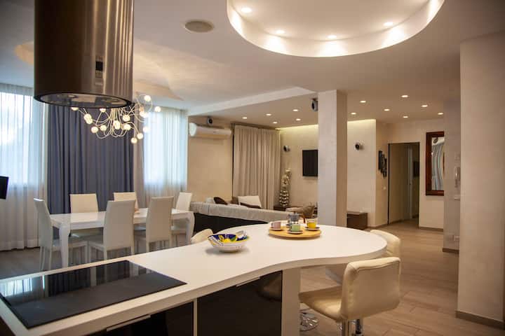 Luxury Stay In Rome  Steps From Metro A Cornelia - Rome
