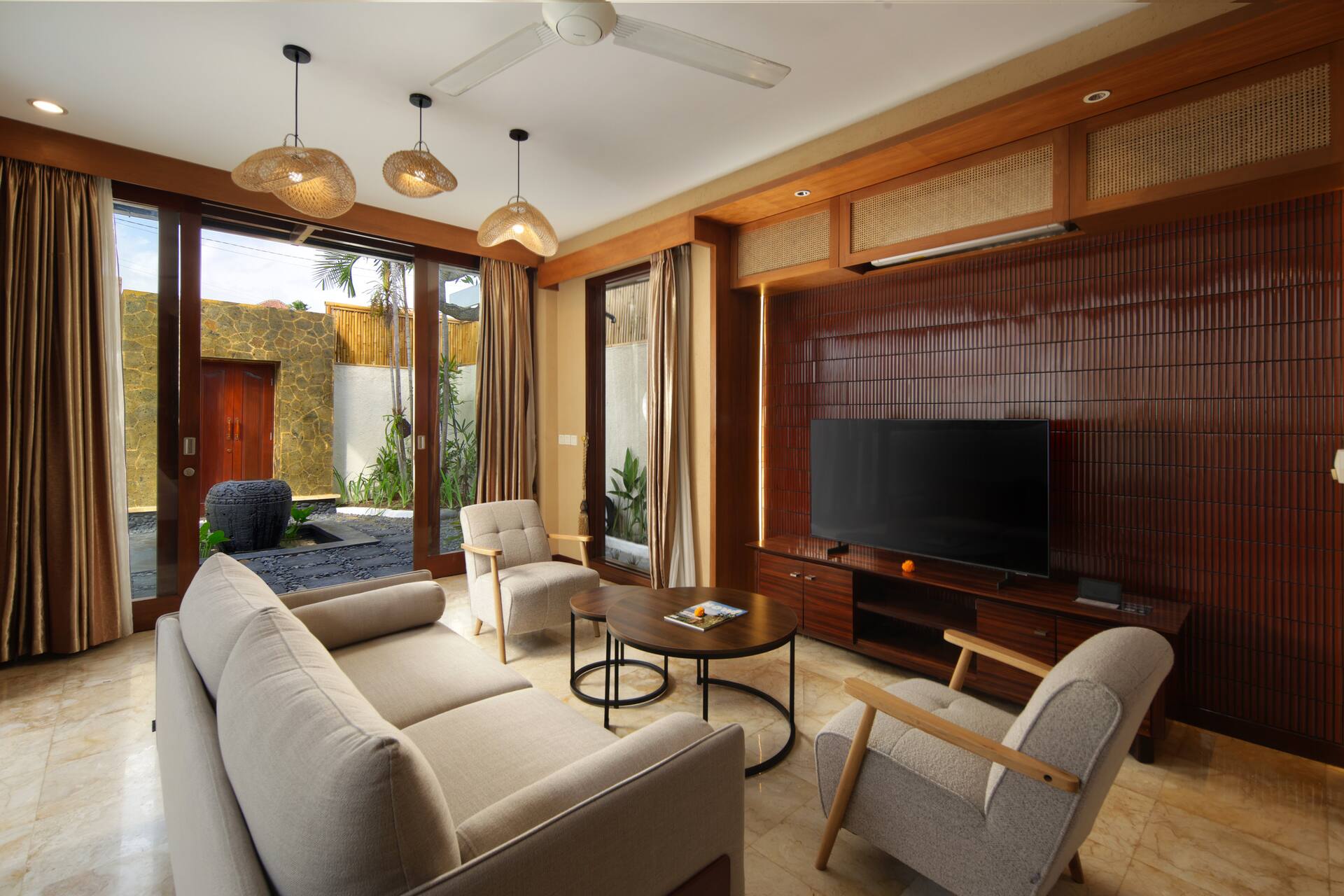 Homely Surf Sanctuary 3 Bedroom Private Villa in Canggu 3
