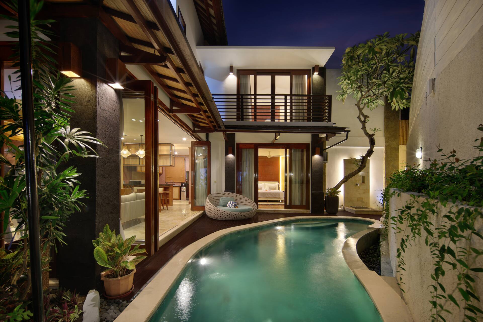 Homely Surf Sanctuary 3 Bedroom Private Villa in Canggu 2