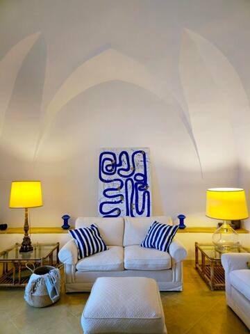 Palazzo Dolce Vita *Sea view terrace*free parking gallery image 3