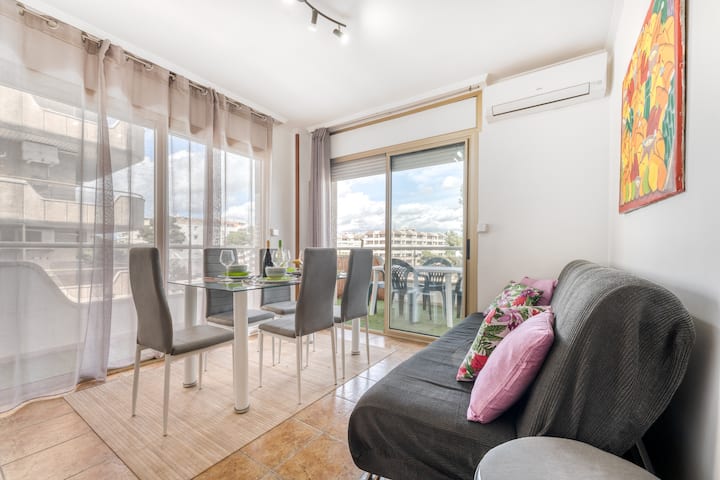 100m Beach · Private Chill Out Spot · Pool · Wifi - Tarragona