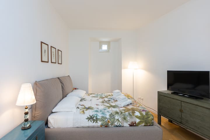 Amazing Piazza Fiume gallery image 3