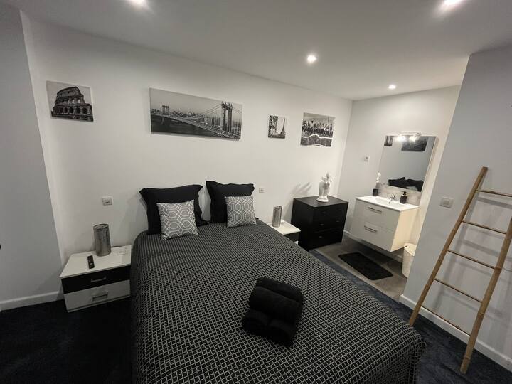 საძინებელი 1