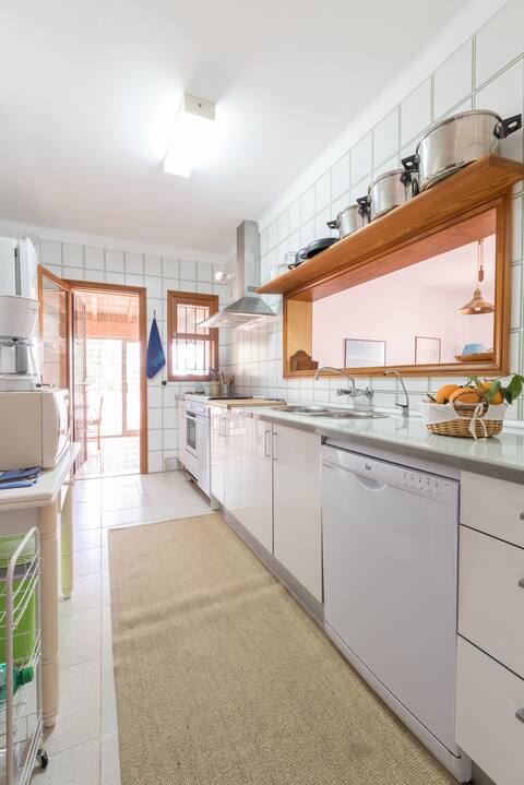 Anuncio de Airbnb popular: Ca n'Aina. Typical Mallorcan house en Campos