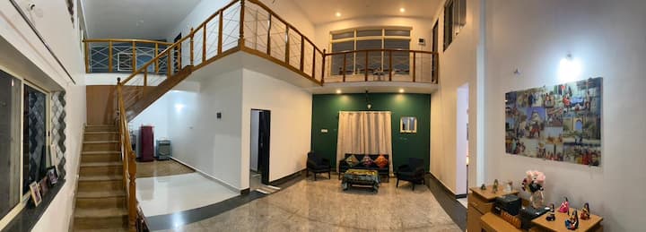 Living room image 1