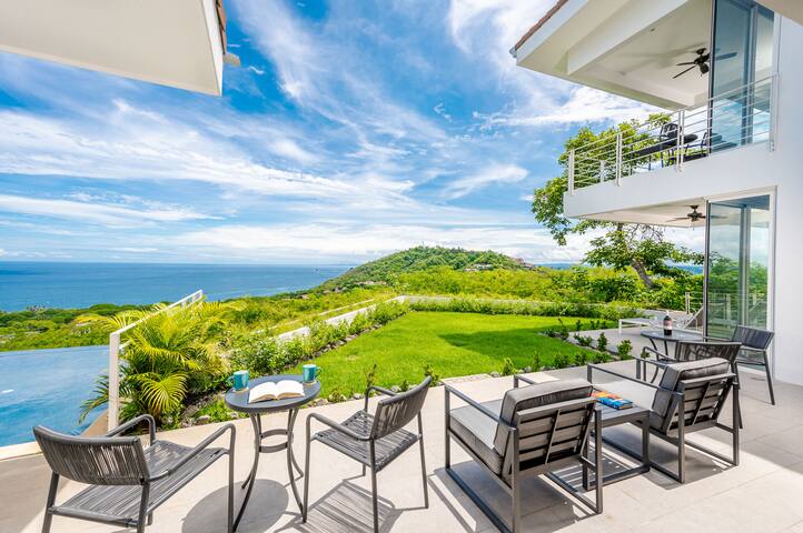 Casa Tres Vistas Bonitas • 4BR New! Modern Villa