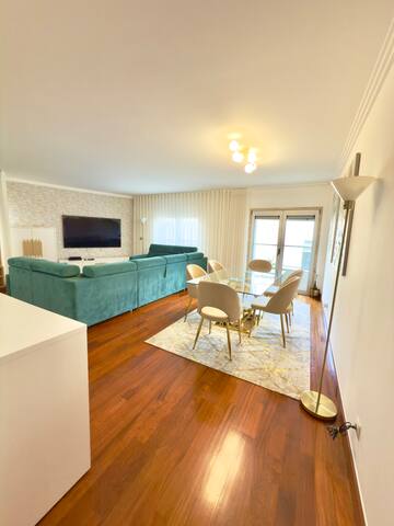 Lumière Residence Expo gallery image 4