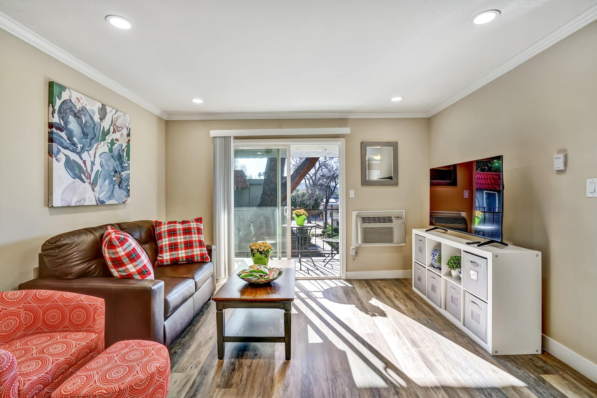 Cozy 888 Apartment Unit Remodel