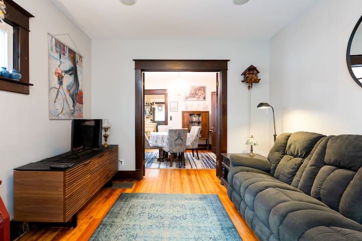 Highlands Bungalow Home - Louisville, KY