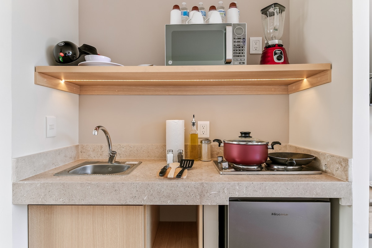 Popular Airbnb listing: double suite with kitchen and terrace in Centro