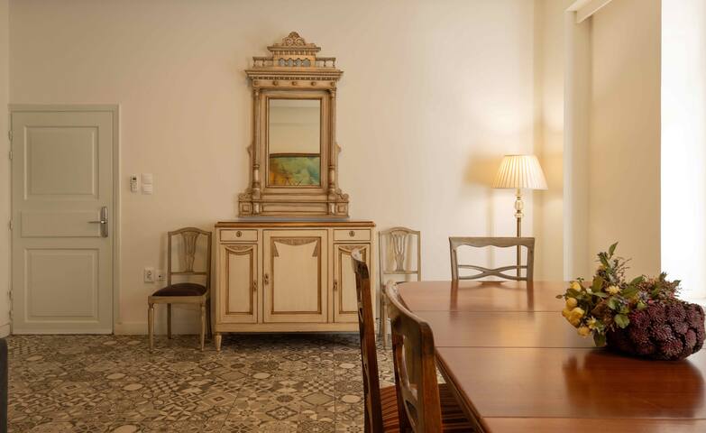 The Acropolis Mansion gallery image 3