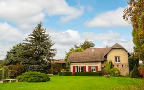 Charming gîte "Le Cèdre" in Chambly