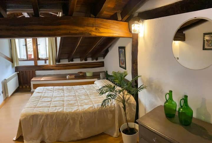 საძინებელი 1