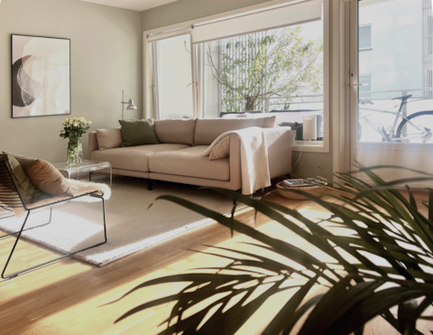 Popular Airbnb listing: Downtown, free parking, charging, near airport train/lake/park in Bærum