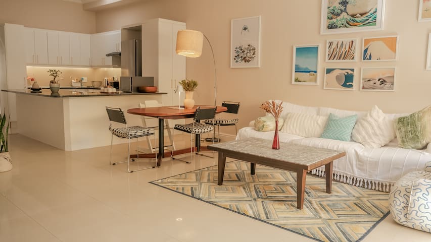 Cozy Sea Point house