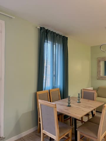 “Sunrise” apartment near the Vatican gallery image 4