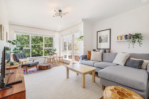 Auburn & Ivy—Scandi Charm off Burwood Road