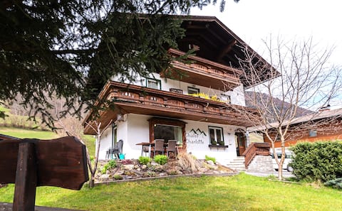Alpine Stay 'Chalet Charlotte'