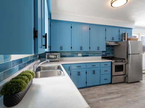 Oceanview Escape, 3 BR, with Kayaks