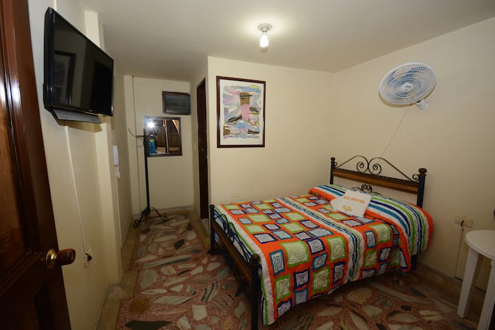 ოთახი მაქსიმუმ 2 ადამიანისთვის 70 000‑ად
