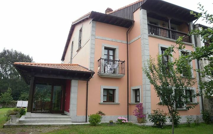 Apartamento En Quintana Con Jardín - Llanes