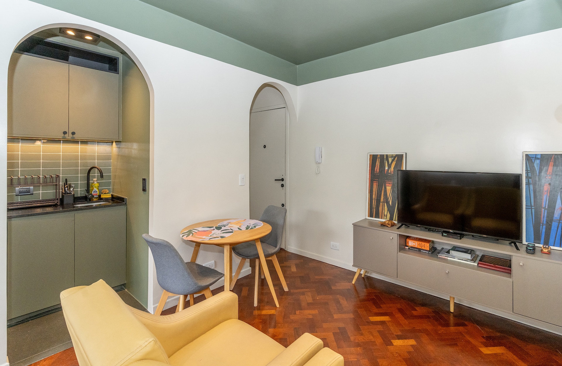 Furnished studio apartment in San Telmo