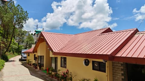 Villa Harrington: 6BR Cozy Home Wheel chair Access