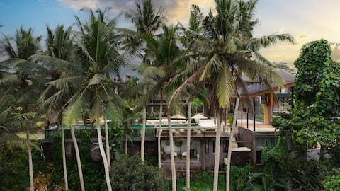 Villa Pacifida 6BR: Ubud retreat with Spa & Gym