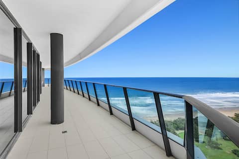 Mega OCEAN View Skyhome @ Oracle Level 37