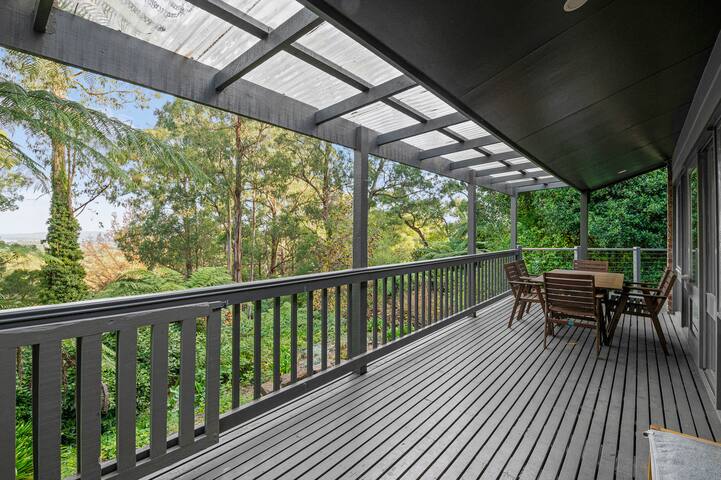 Forest Hideaway – with Sauna gallery image 4