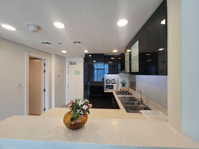 Blue Ocean Holiday Homes managed Airbnb listing 3