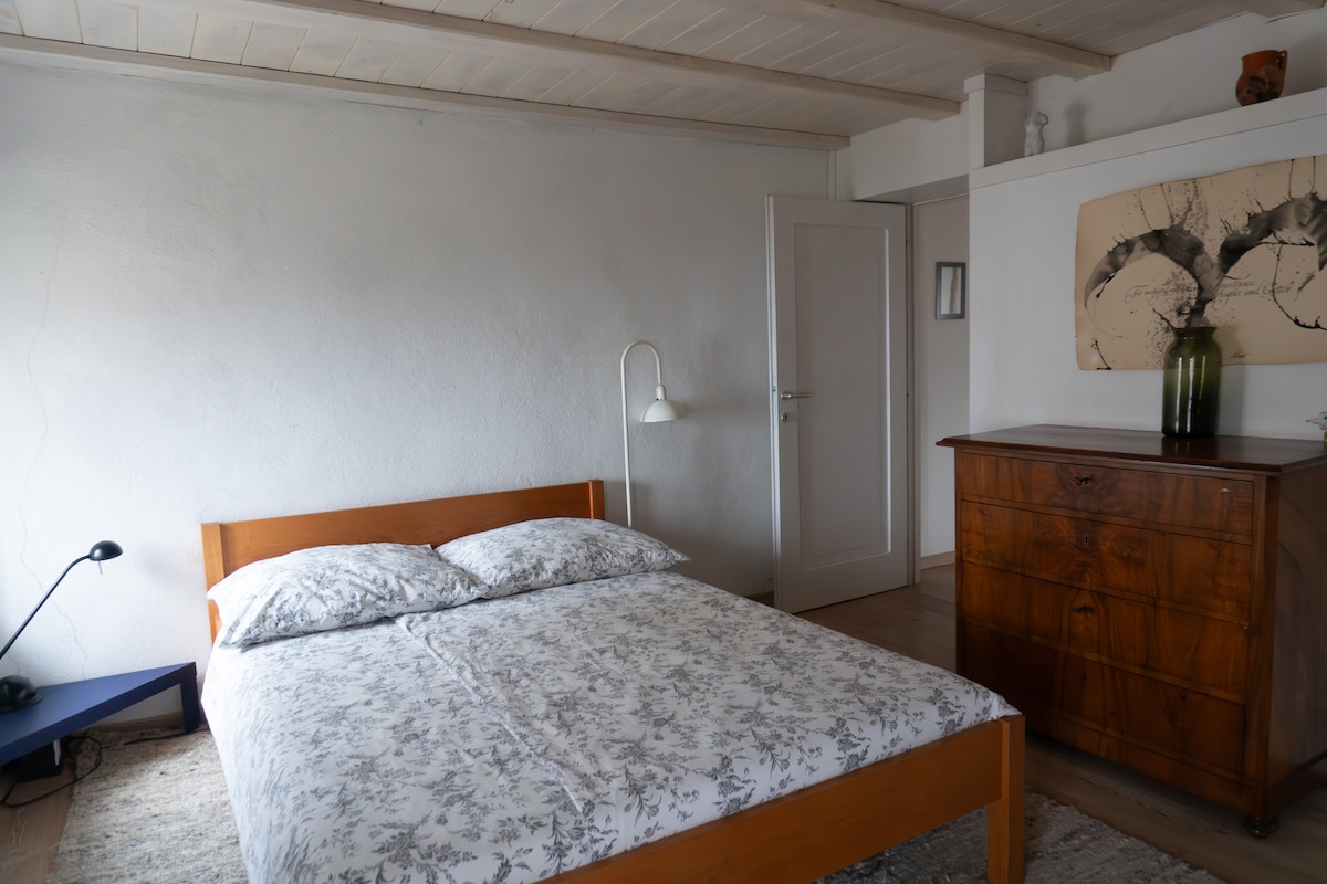 საძინებელი 4