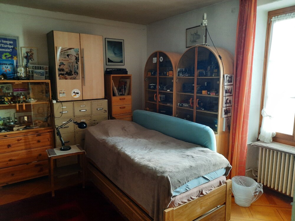 Habitación con cama nido