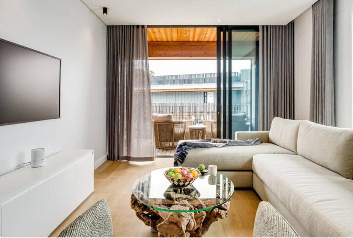 -Alena Chic – Old Cape Quarter –