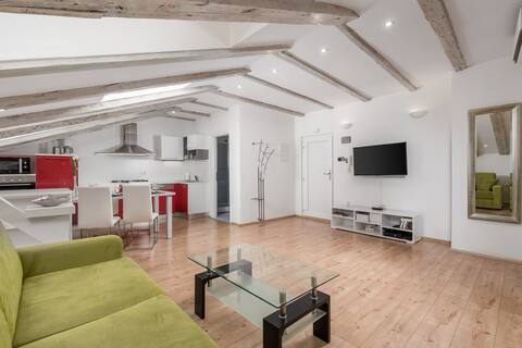 Top Airbnb: Sweet Nest Under the Dome in Mjesni Odbor Centar Sušak