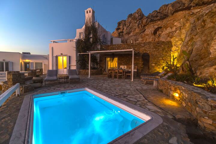 Boutique Villa Aquata Sea view Private Pool 4 BR