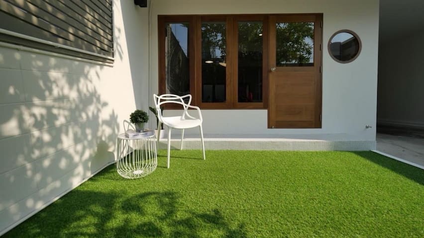 Pet Friendly | Japanese Design 3BR Home | Ekkamai gallery image 4