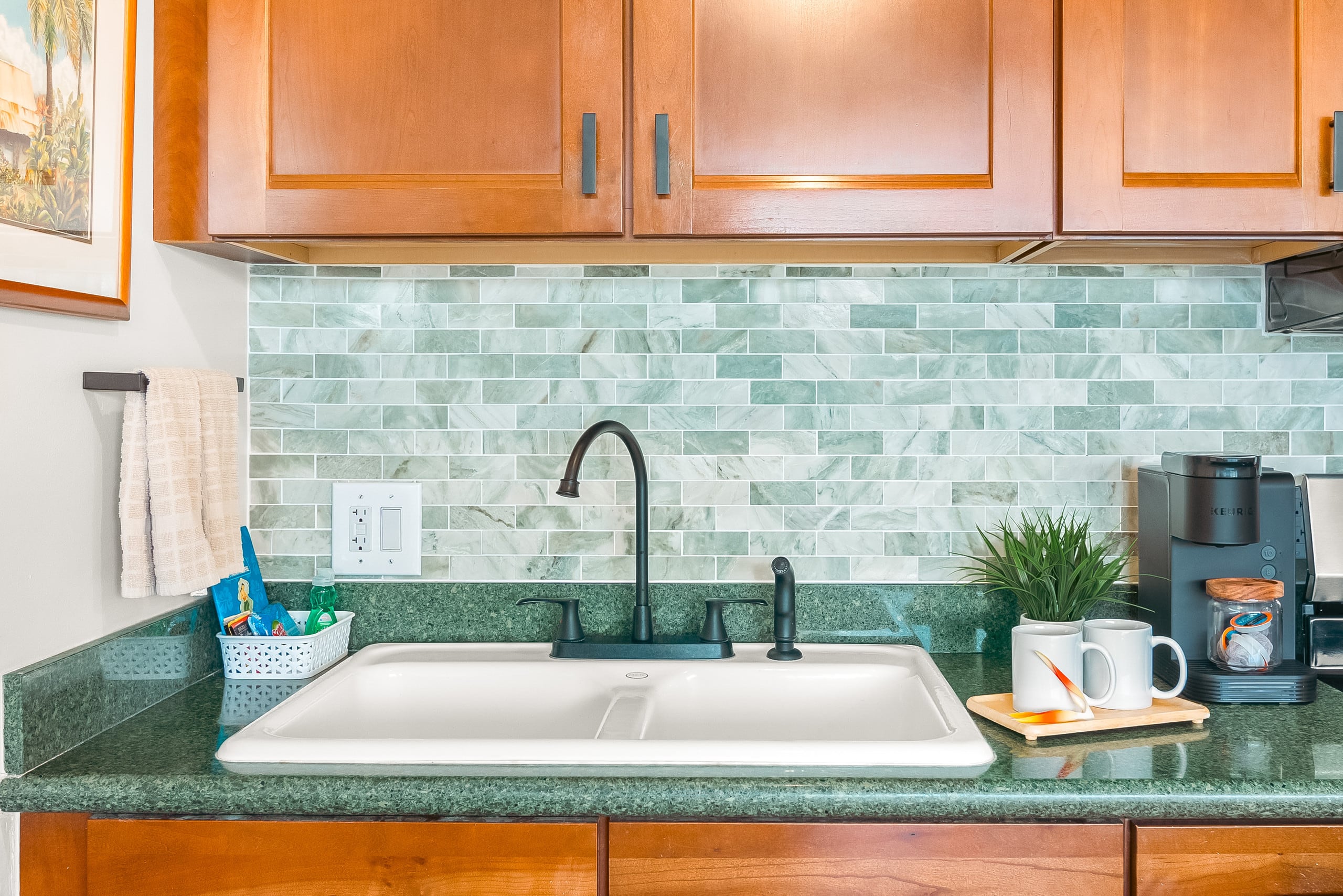 Condo in Honolulu · ★5.0 · 1 bedroom · 2 beds · 1 private bath - Image 21