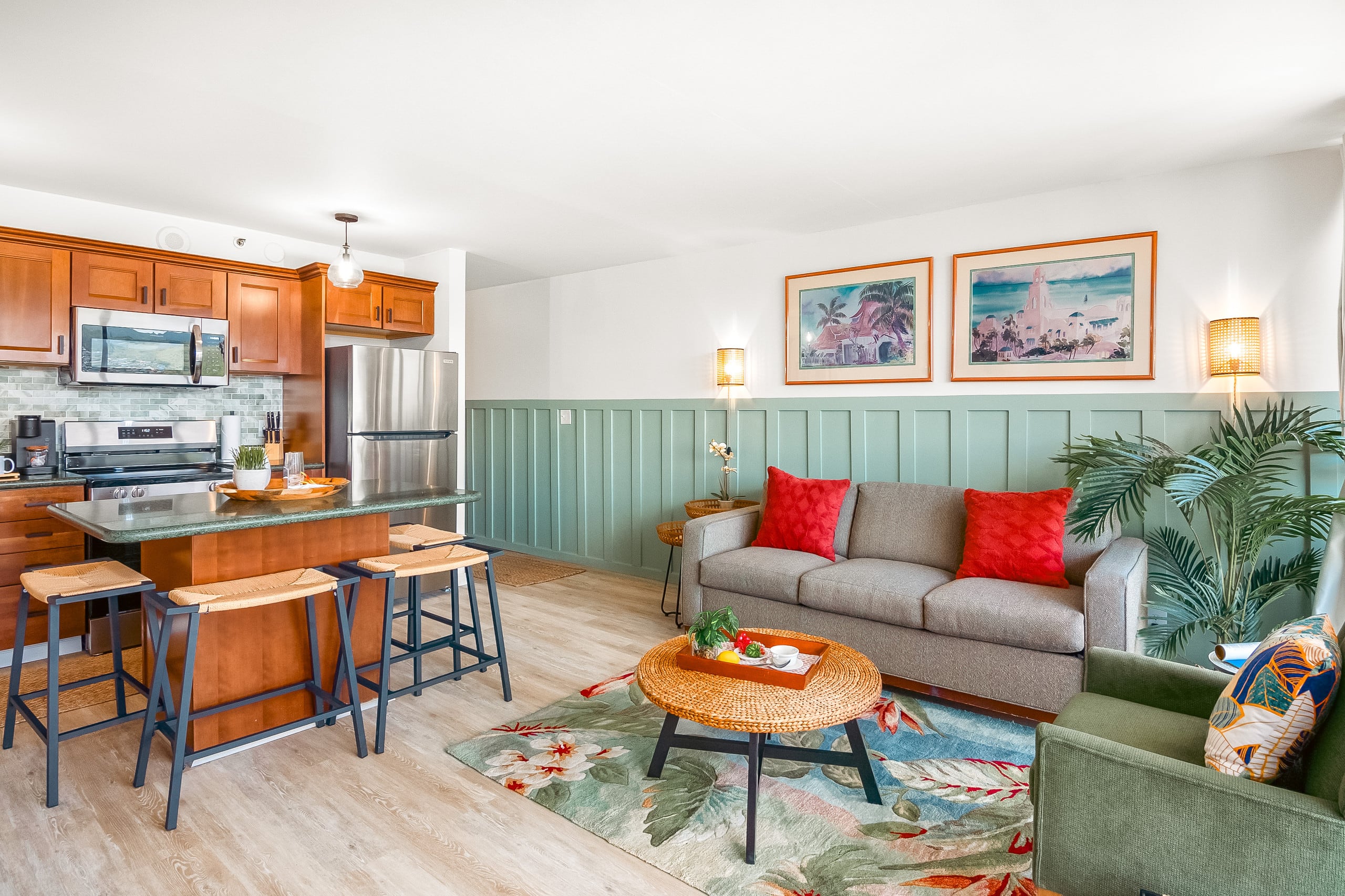Condo in Honolulu · ★5.0 · 1 bedroom · 2 beds · 1 private bath - Image 4